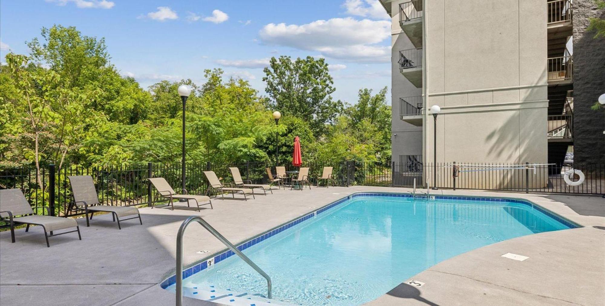 Cl403 Creekside Tranquility Holiday home *