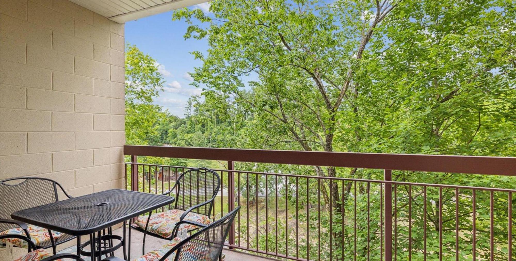 Holiday home Cl403 Creekside Tranquility Pigeon Forge