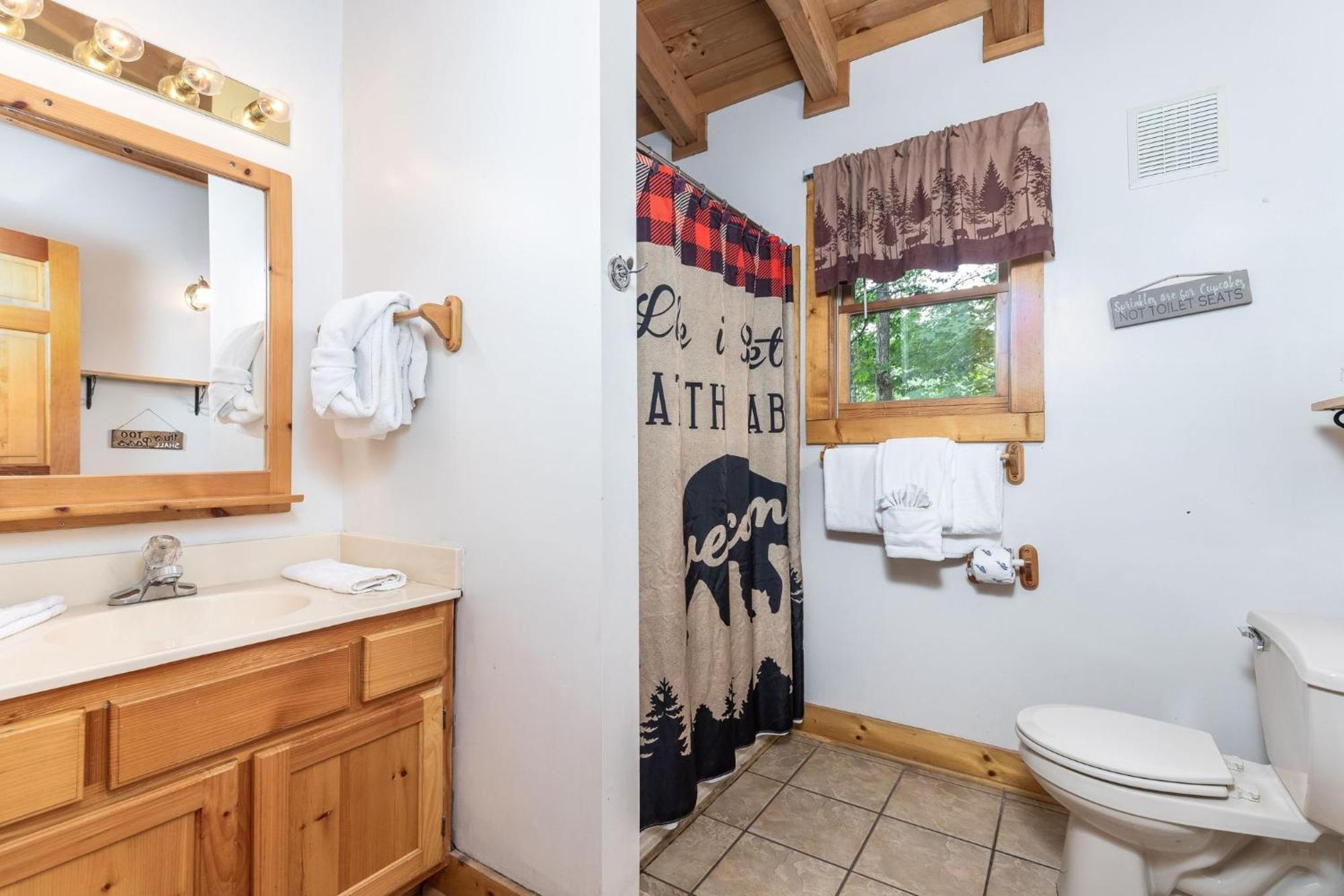 Er93 - Pirate's Cove - Great Location! Close To The Action! * Pigeon Forge