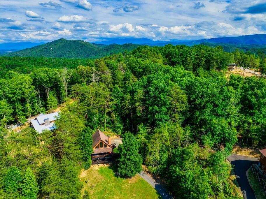 Holiday home July Summer Specials, Minutes To Parkway Pigeon Forge