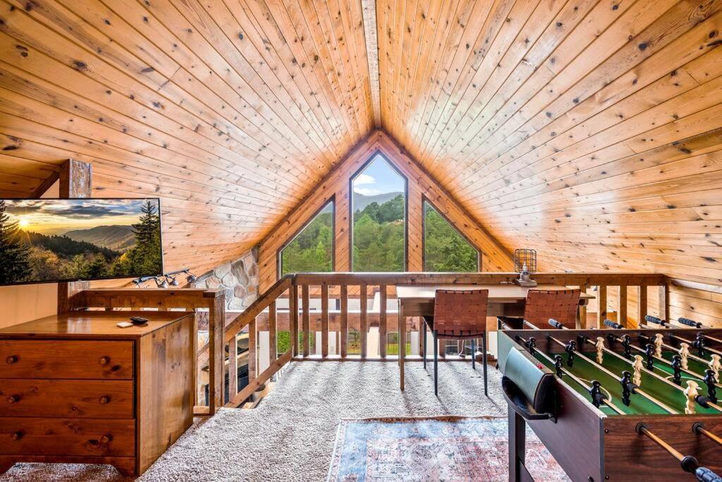 Holiday home July Summer Specials, Minutes To Parkway