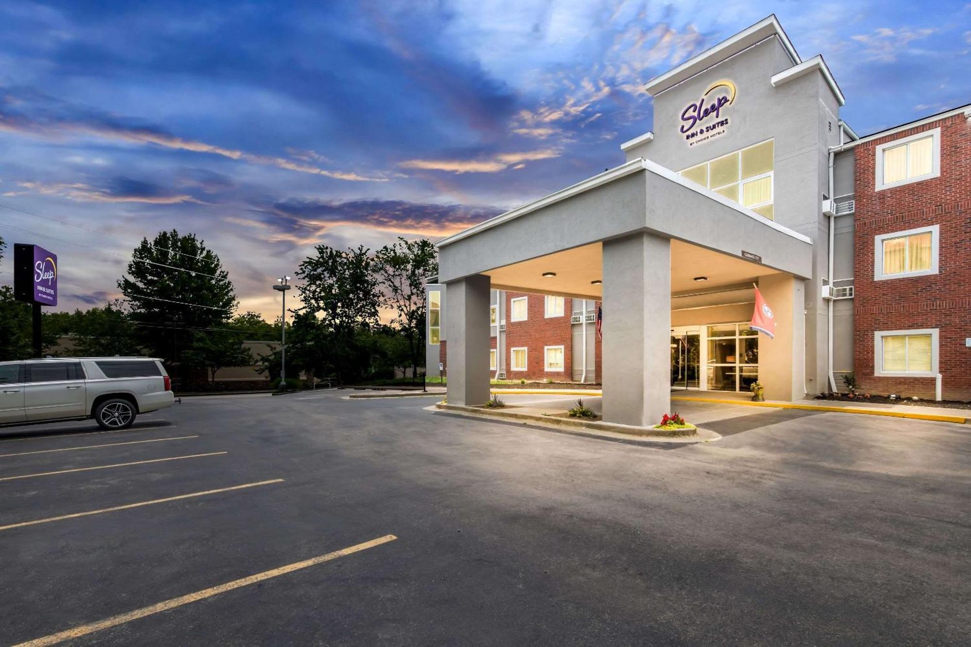 Sleep & Downtown Hotel