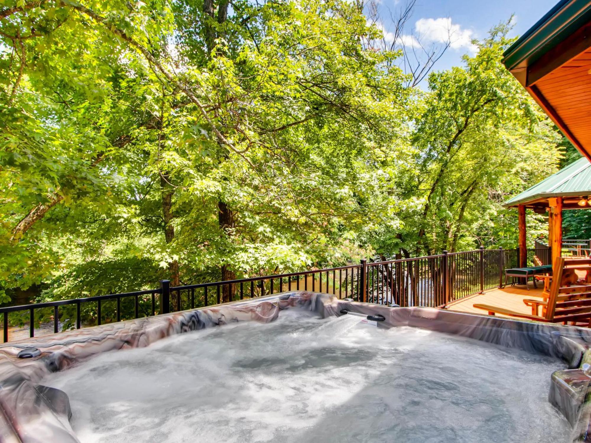 Holiday home A River Adventure #4237 Pigeon Forge