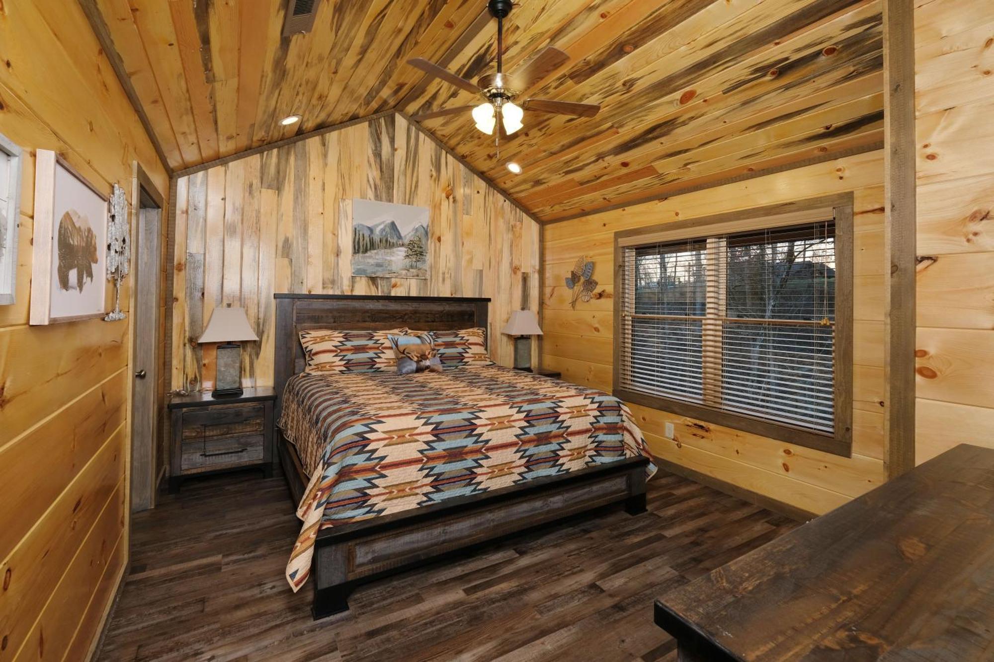 Glacier Falls Villa