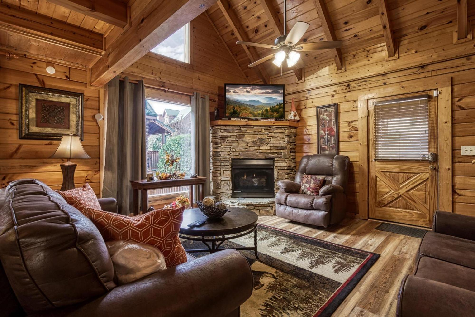 Whispering Creek #302 Pigeon Forge