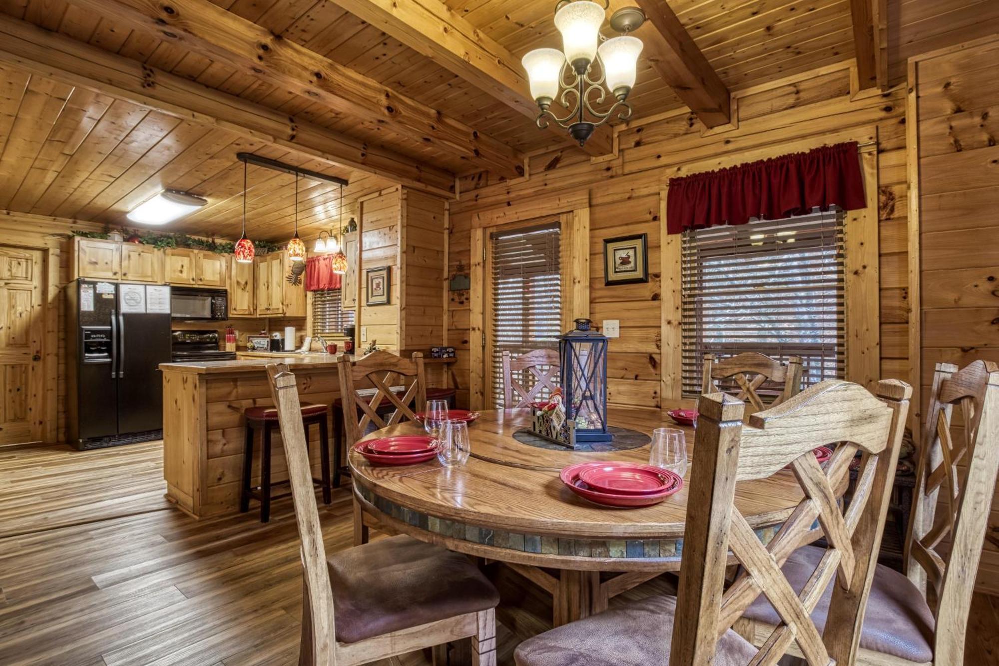 Holiday home Whispering Creek #302