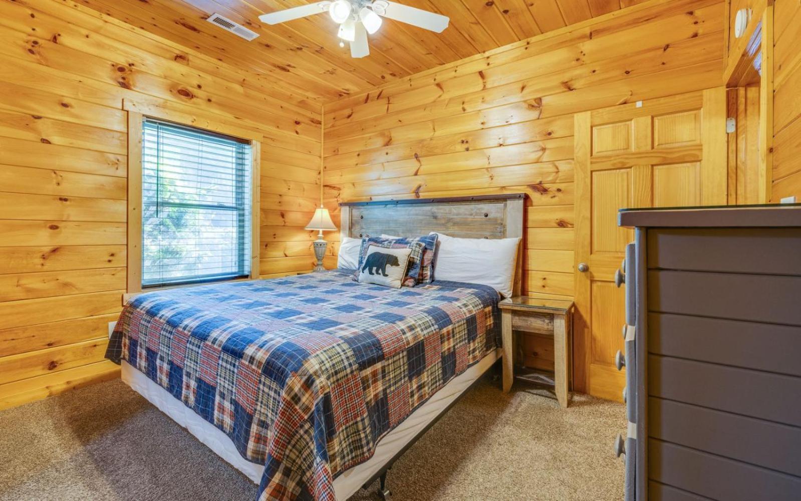 Heavenly Escape Villa Pigeon Forge