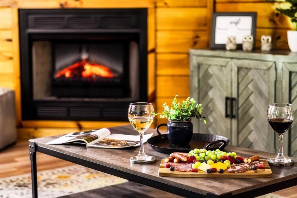 Private! Hot Tub! Parkway 2min! Petsok! Bbq! *