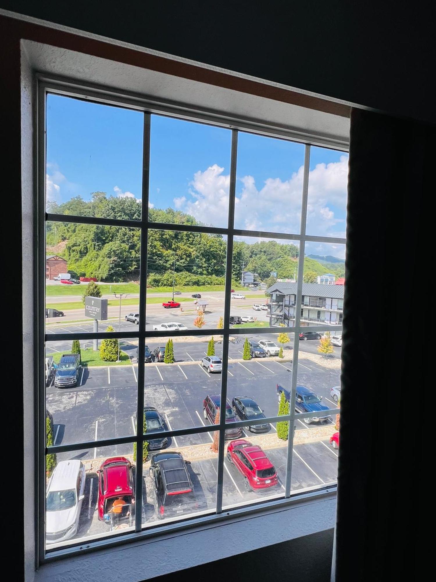 Hotel Country & By Radisson, South, Tn Pigeon Forge