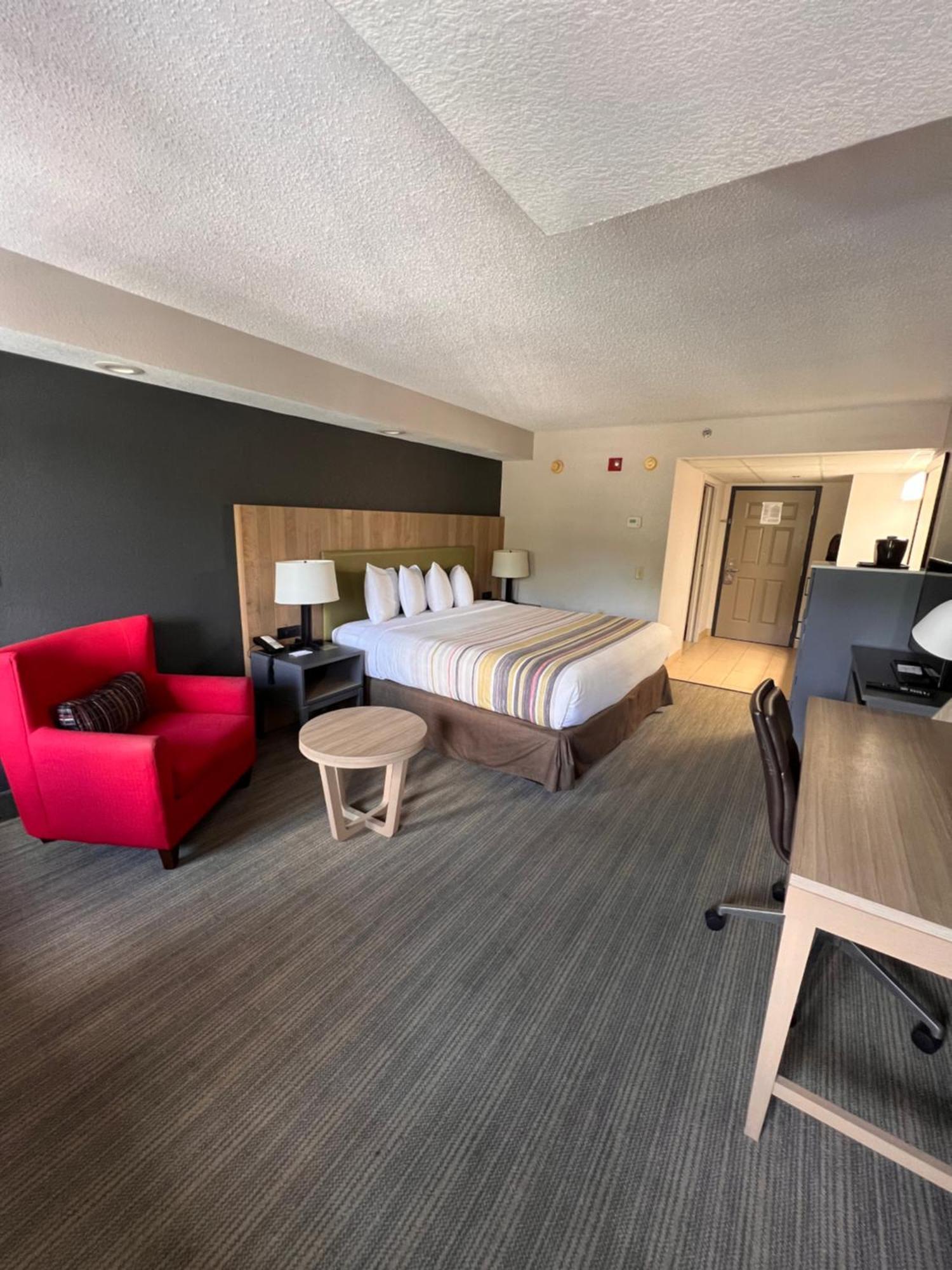 Country & By Radisson, South, Tn 3* Pigeon Forge