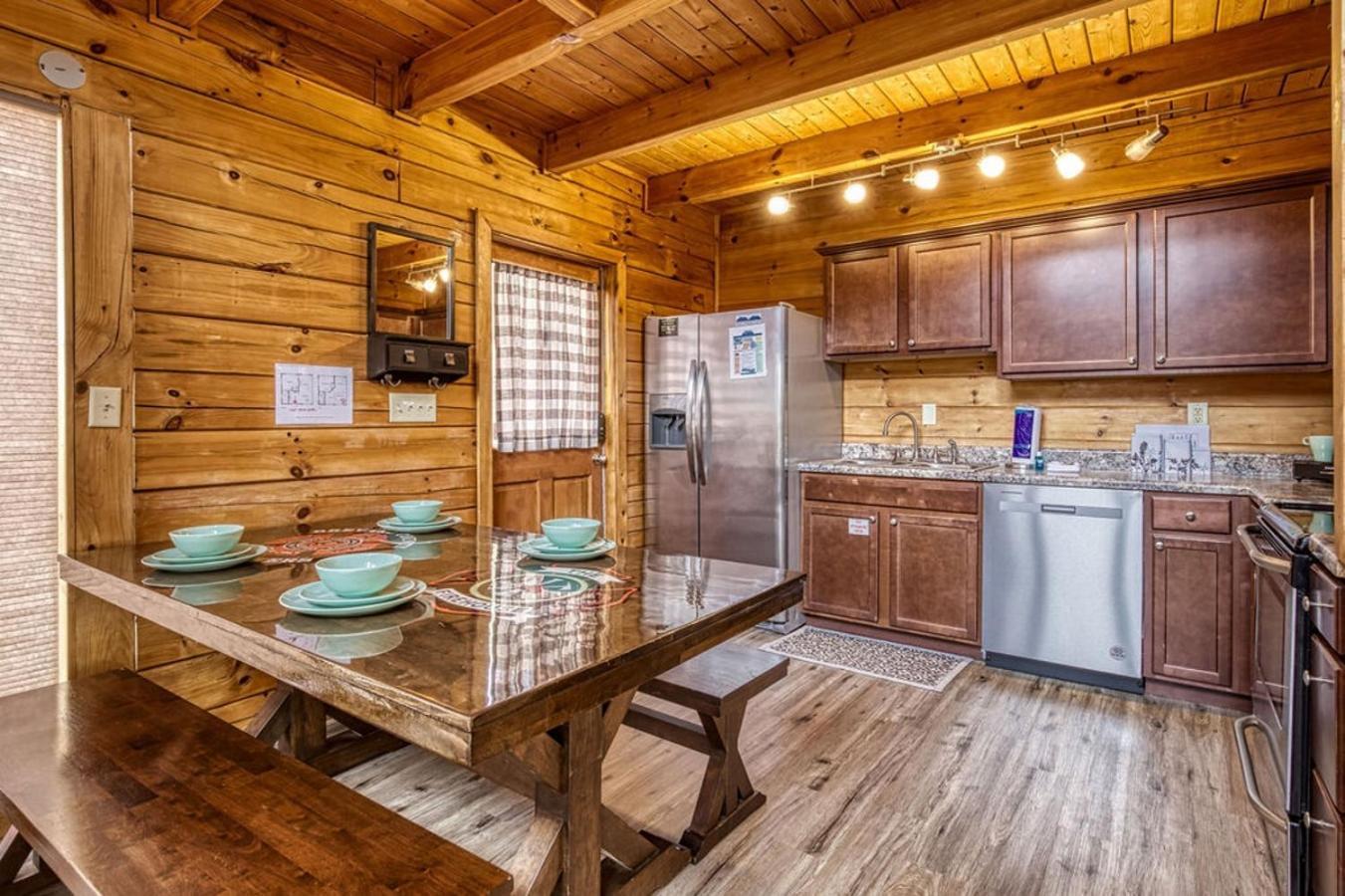 Holiday home Amazing Views, Pool, Hot Tub, Pool Table, Arcade