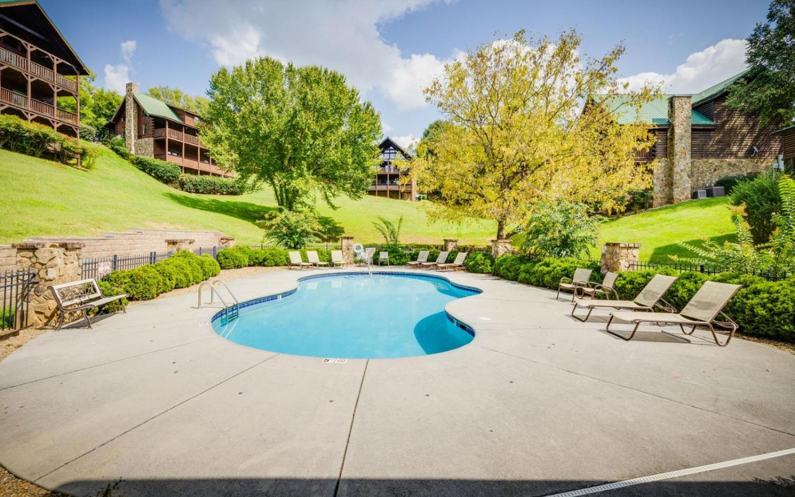 Heavenly Escape * Pigeon Forge