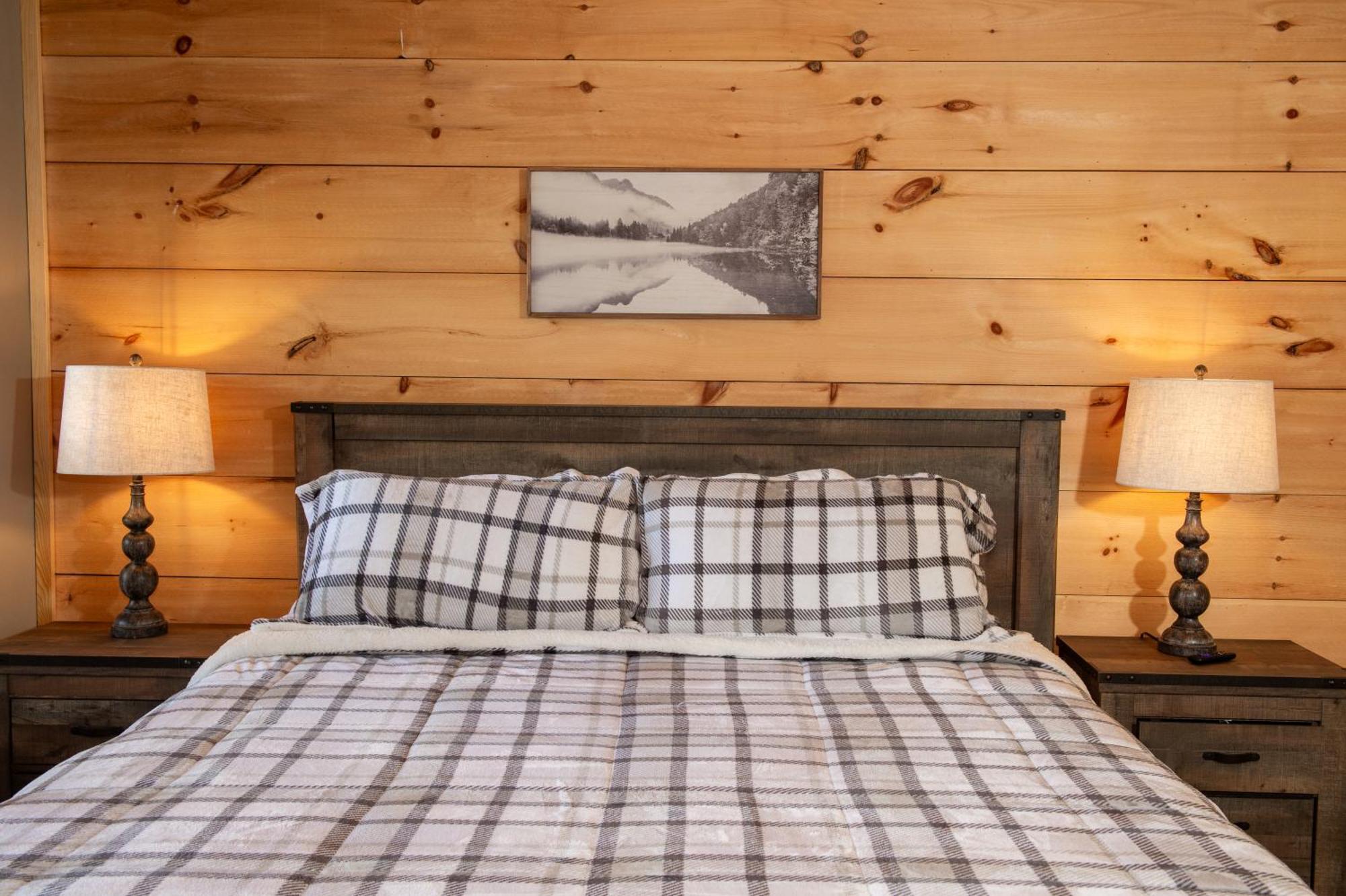 Augys View- Mountain Views-large Parking-large Holiday home *