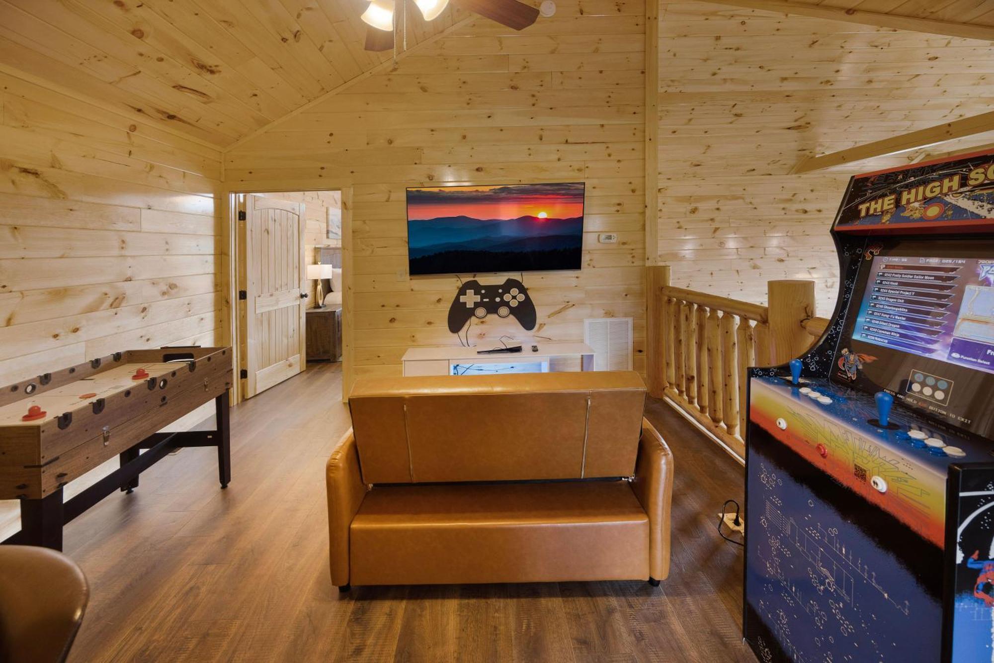 New! Indoor Pool/ps 5/hot Tub/parkway *