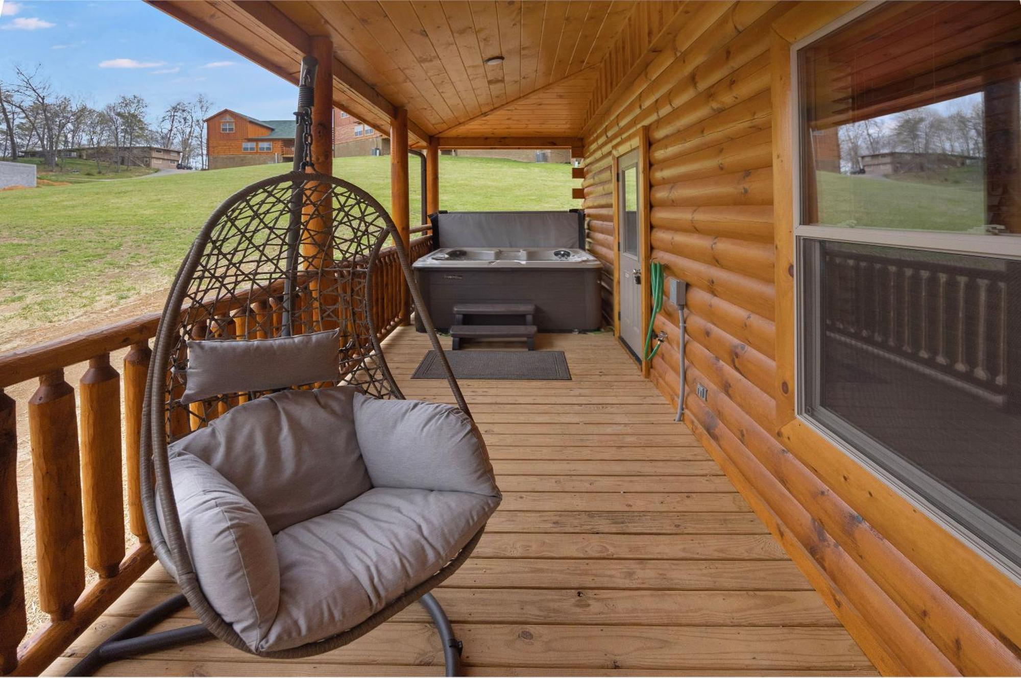 New! Indoor Pool/ps 5/hot Tub/parkway