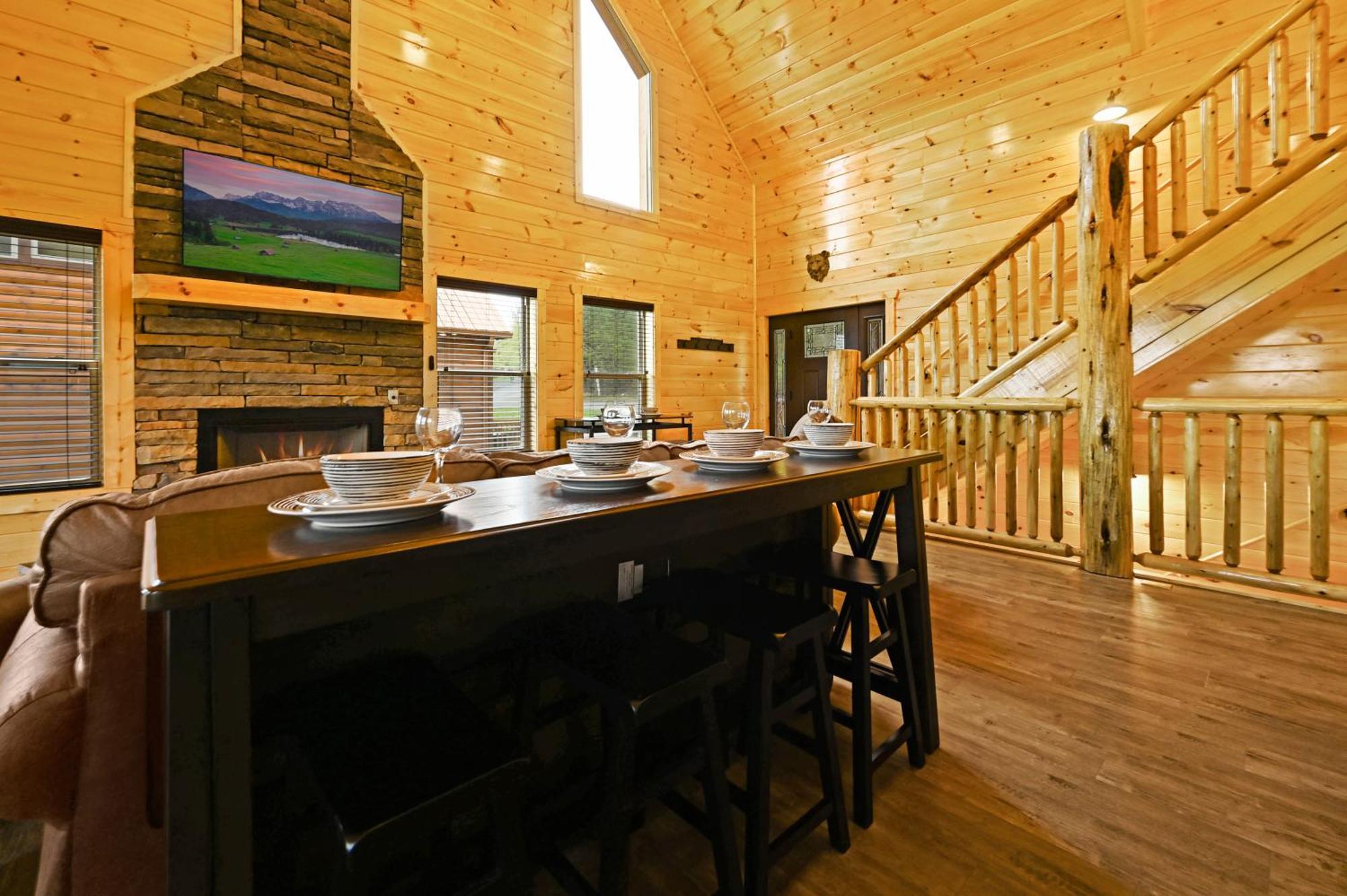 Lodge Fuzzy's Den