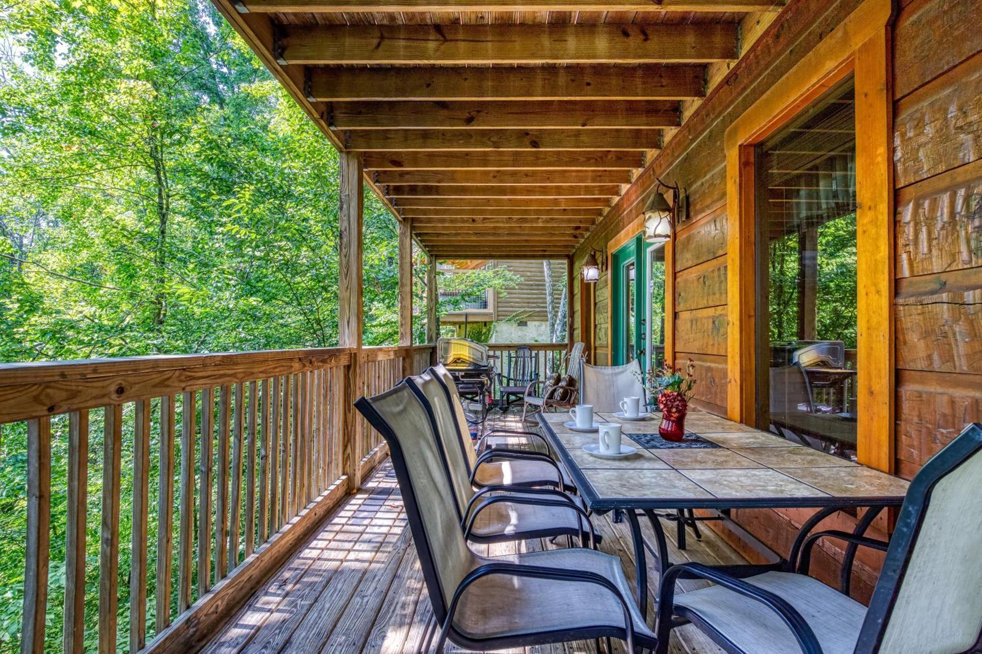 Holiday home Bear-e-nice - In Pigeon Forge, Pool, Free Attraction Tickets