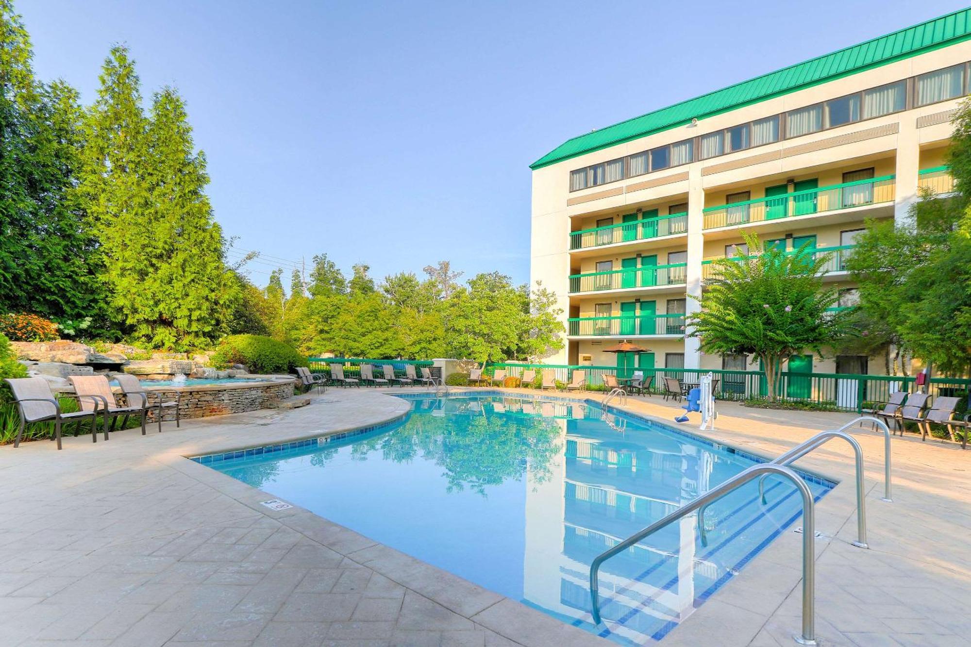 Quality Near The Island Pigeon Forge