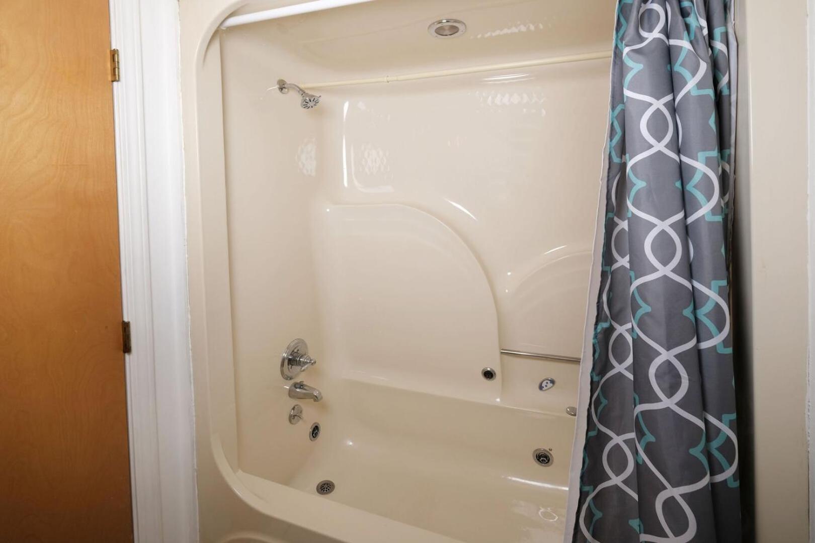 Cozy 2br Just 5 Min To Pkwy! Free Attraction Tickets