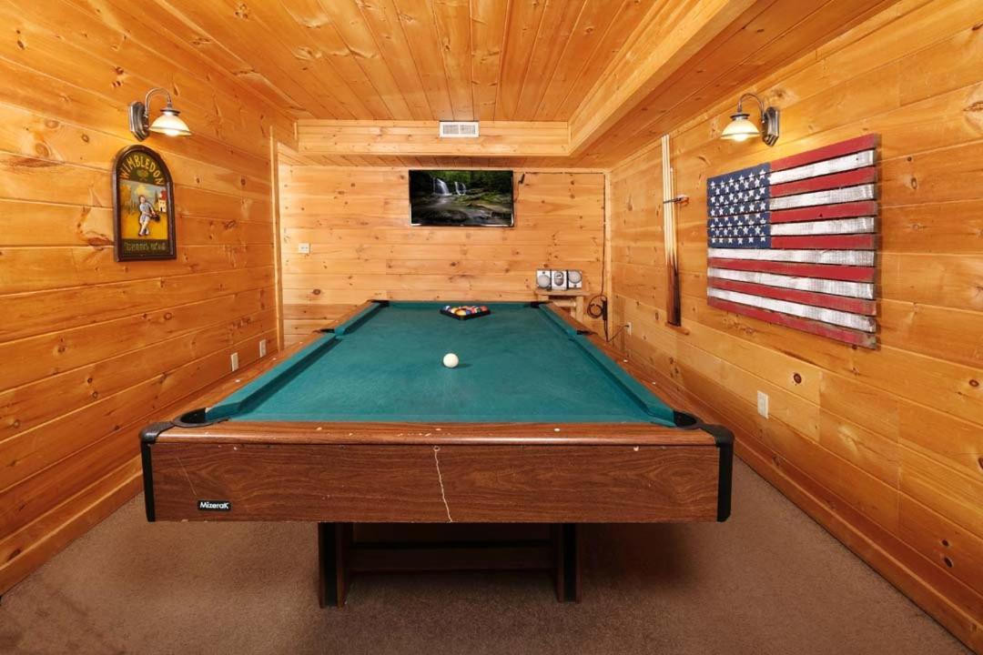 Cozy 2br Hot Tub Pool Table