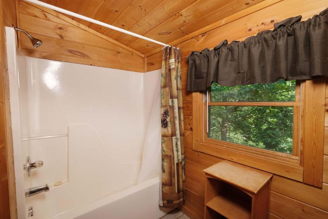 Holiday home Cozy 2br Hot Tub Pool Table Pigeon Forge