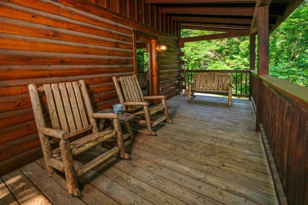 Cozy 2br Hot Tub Pool Table Pigeon Forge
