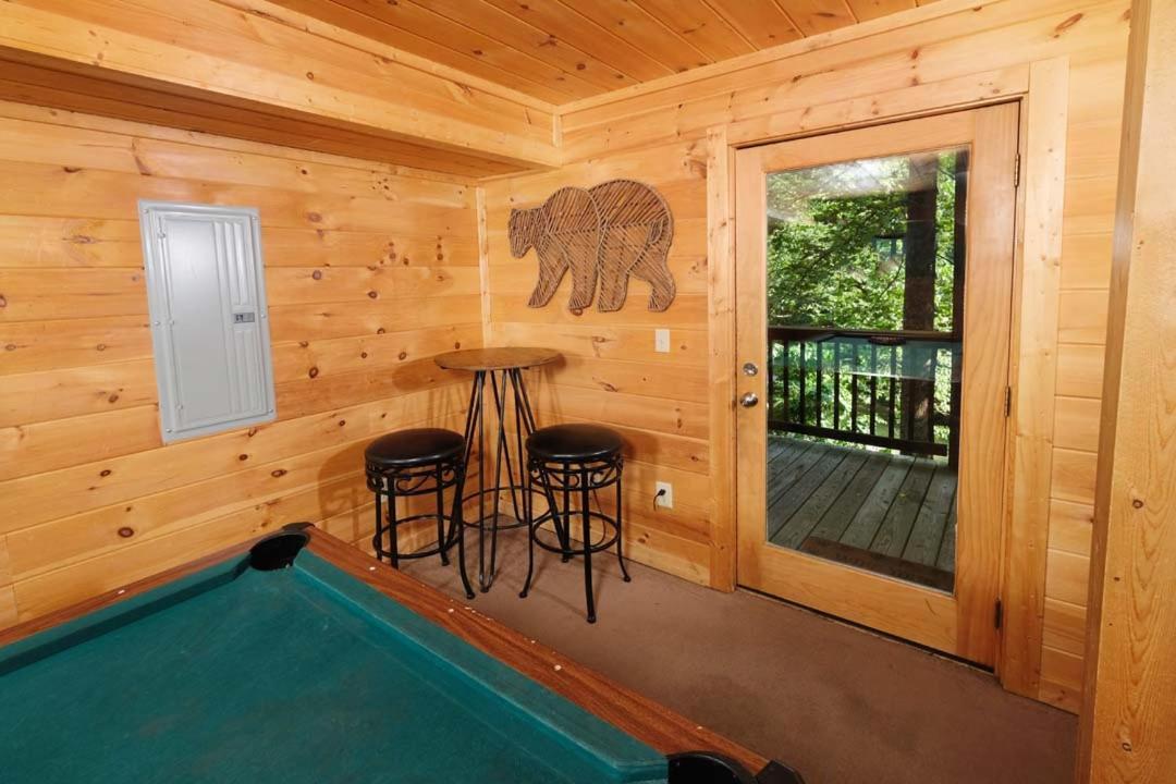Cozy 2br Hot Tub Pool Table *
