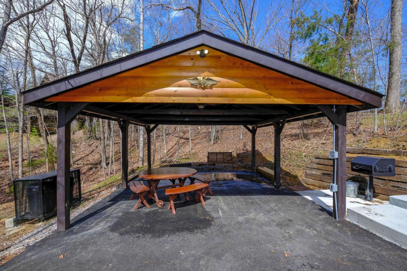 Cozy And Relaxing 2br Hot Tub Pool Table Free Attraction Tickets Pigeon Forge