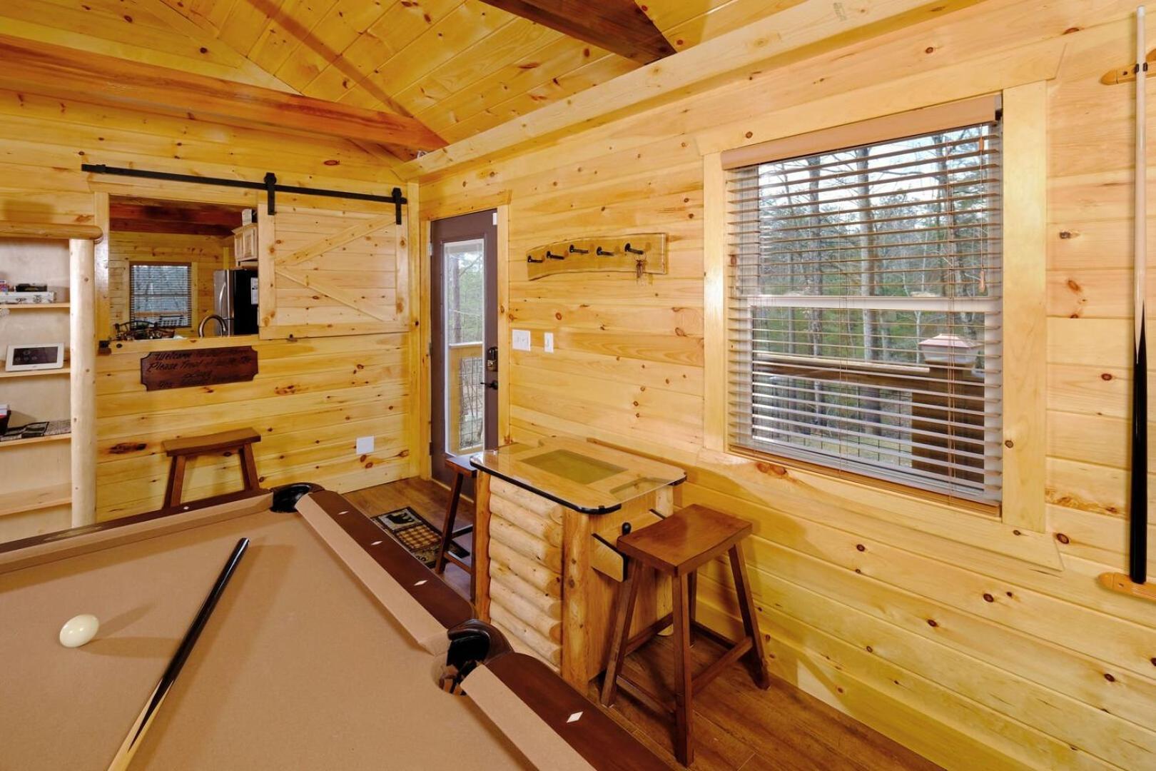 Cozy And Relaxing 2br Hot Tub Pool Table Free Attraction Tickets Holiday home