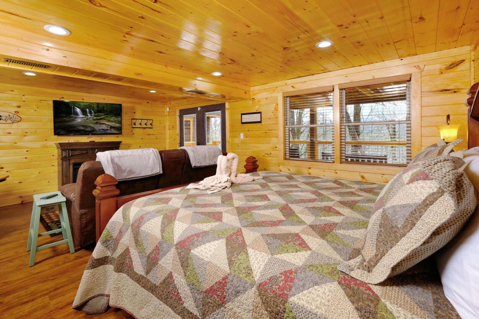 Holiday home Cozy And Relaxing 2br Hot Tub Pool Table Free Attraction Tickets Pigeon Forge