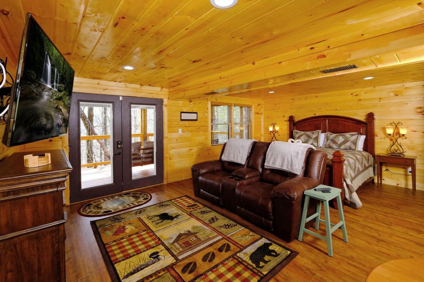 Cozy And Relaxing 2br Hot Tub Pool Table Free Attraction Tickets *