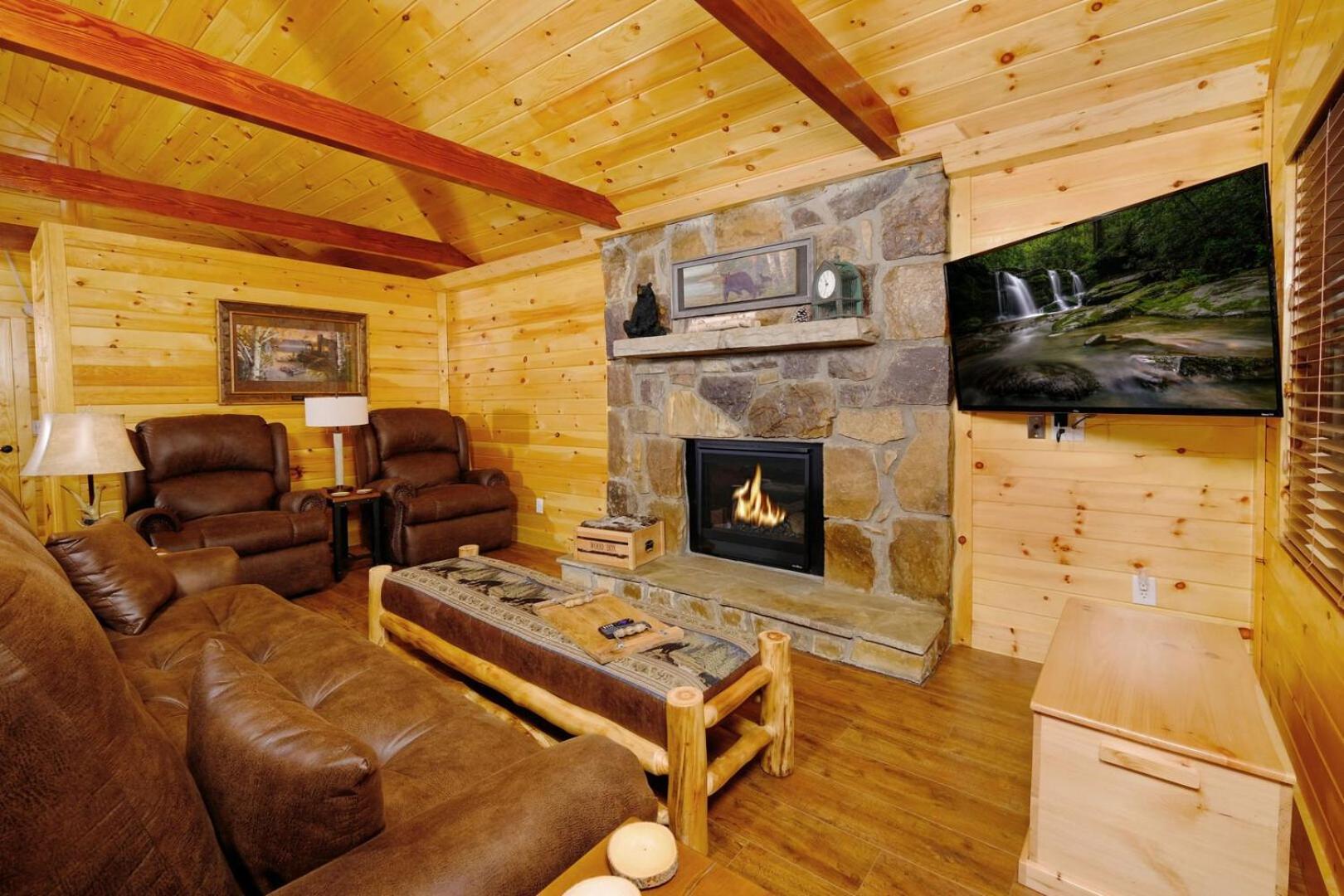 Cozy And Relaxing 2br Hot Tub Pool Table Free Attraction Tickets Holiday home Pigeon Forge