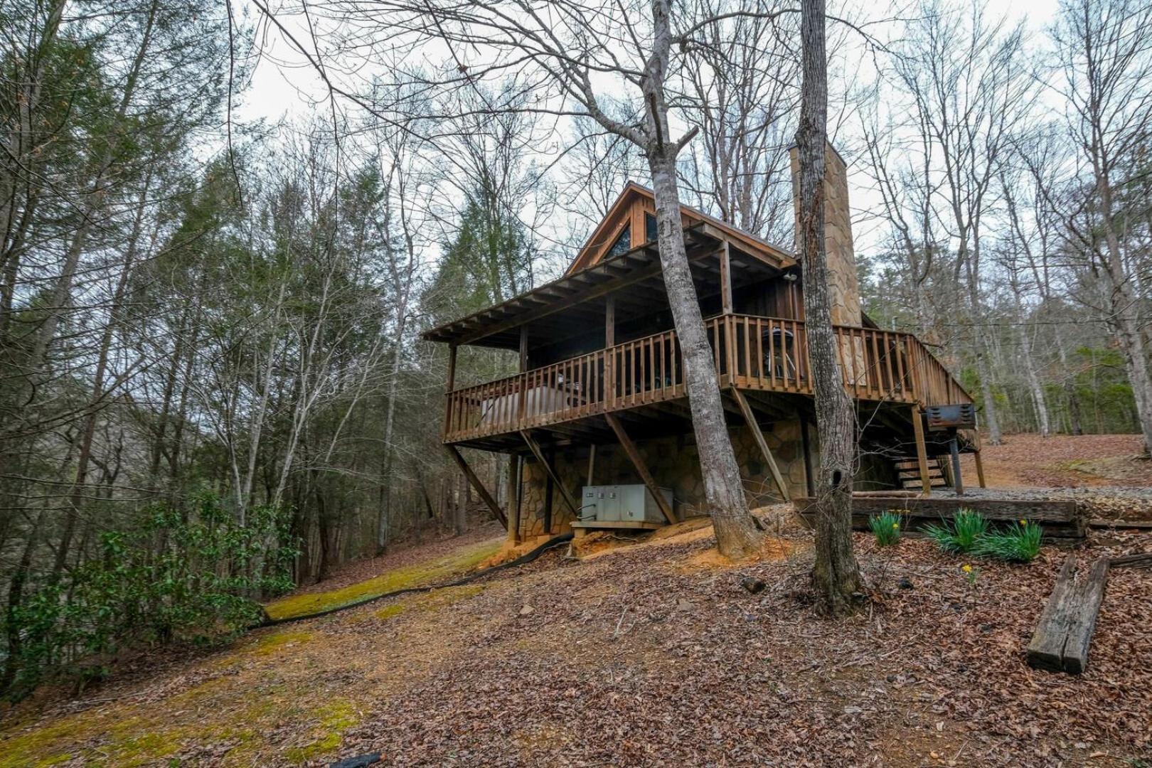 Romantic 1br Hot Tub Free Attraction Tickets *