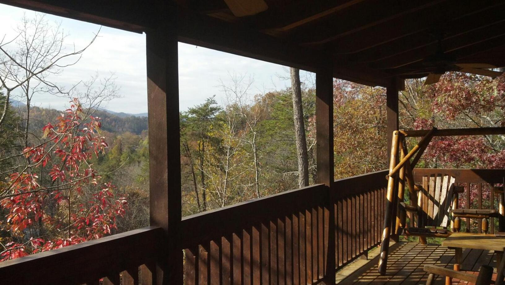 Cozy 2br Just 10 Min To Pkwy! Holiday home Pigeon Forge