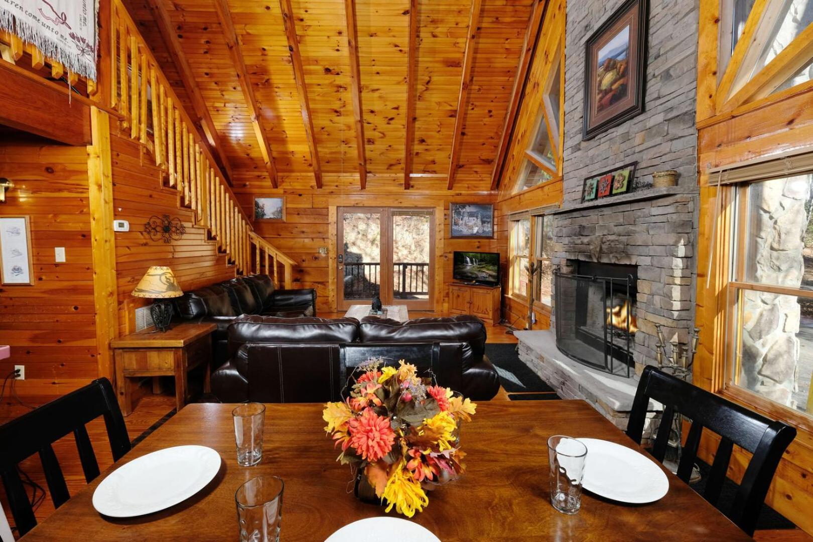 Cozy 2br Just 10 Min To Pkwy! *
