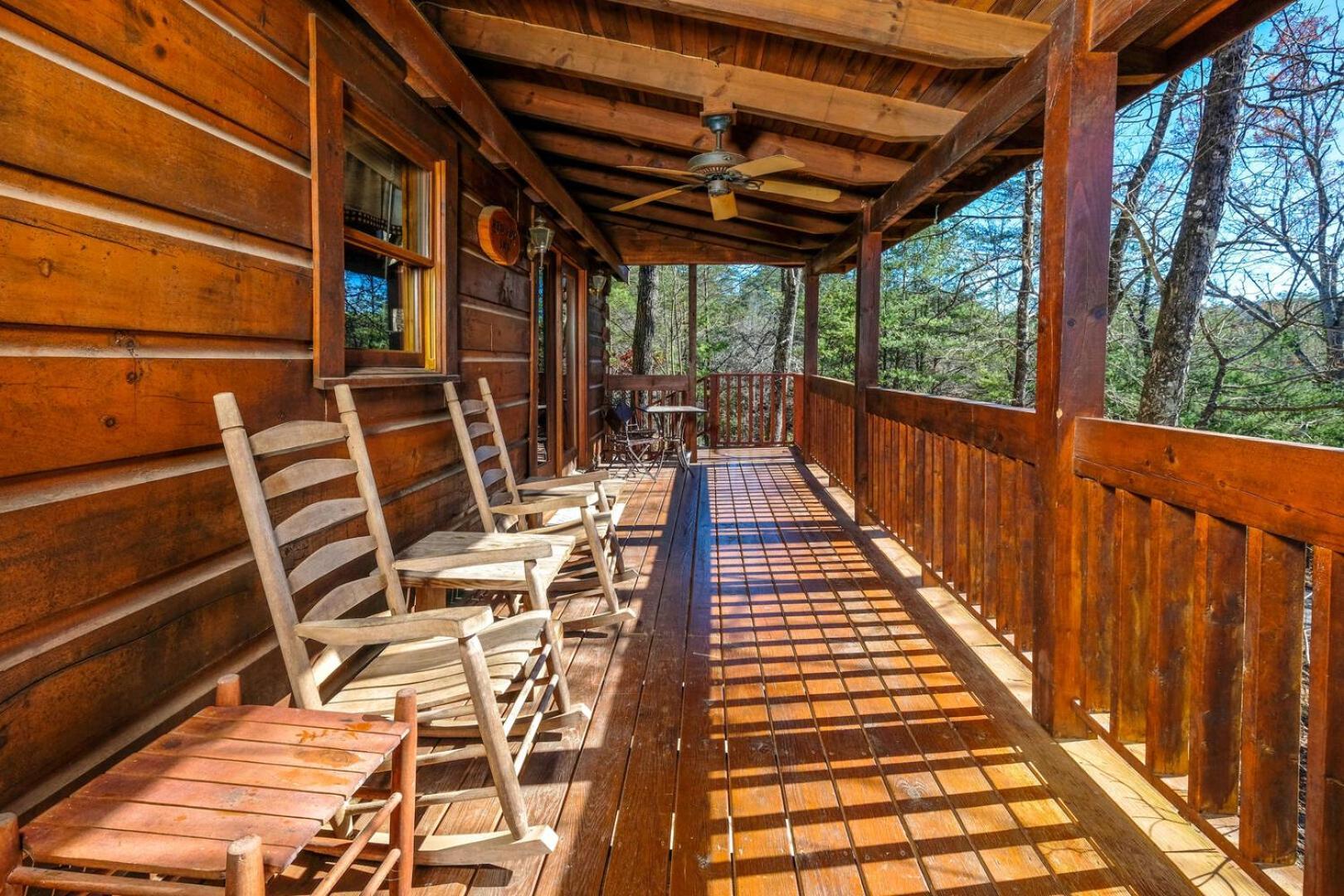 Cozy 2br Just 10 Min To Pkwy! Holiday home Pigeon Forge