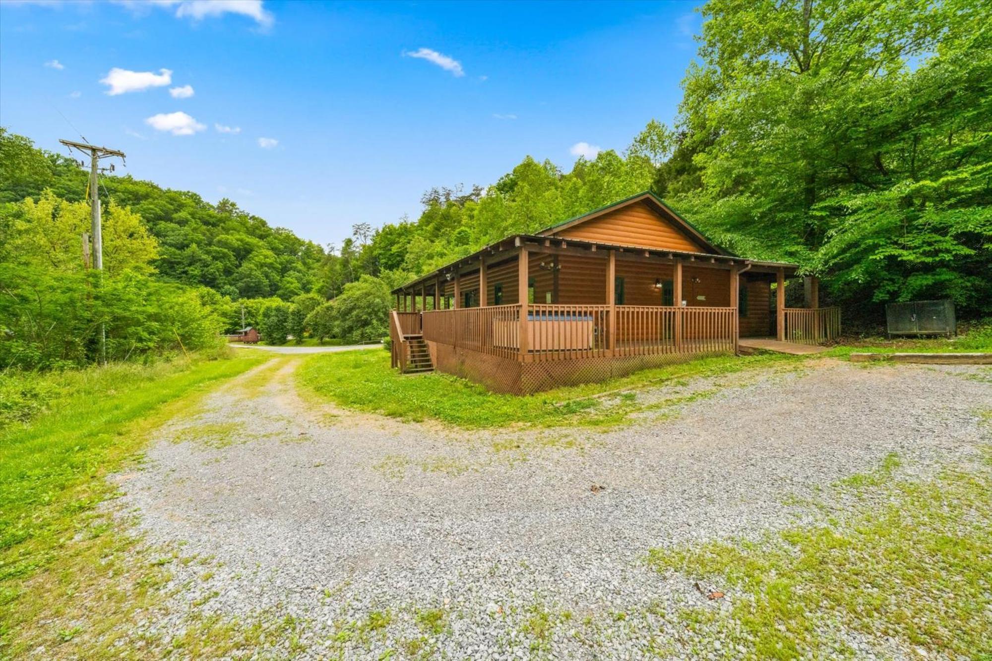 Adjust Your Altitude By Colonial Holiday home *