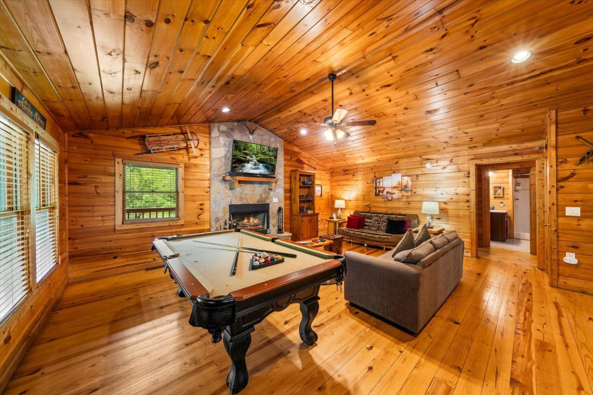 Adjust Your Altitude By Colonial Holiday home