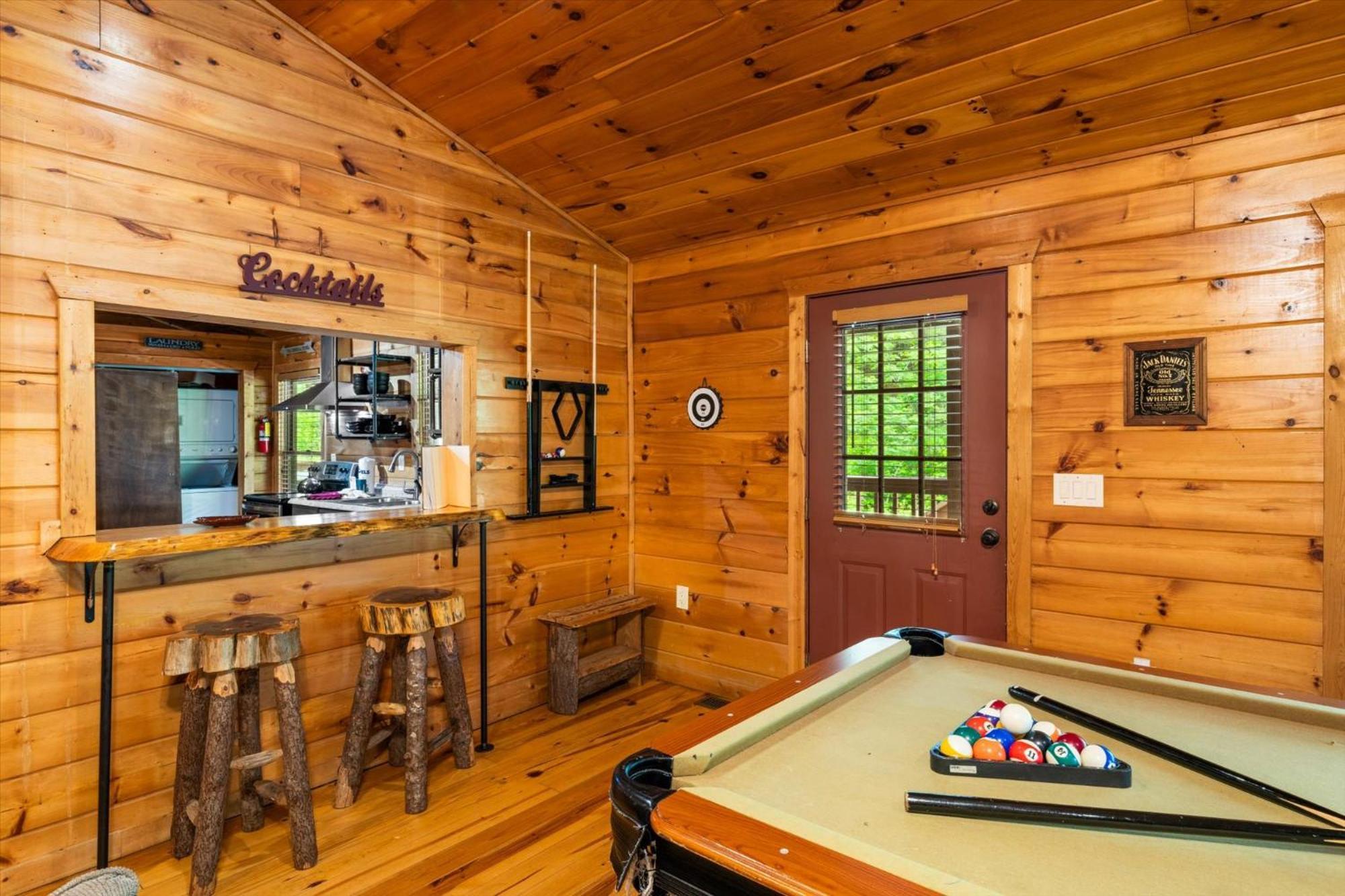 Adjust Your Altitude By Colonial Holiday home *