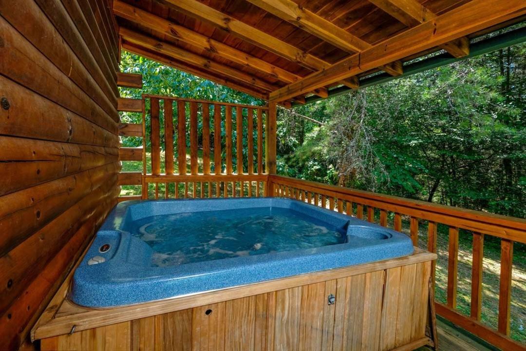 Holiday home Above And Beyond Pigeon Forge