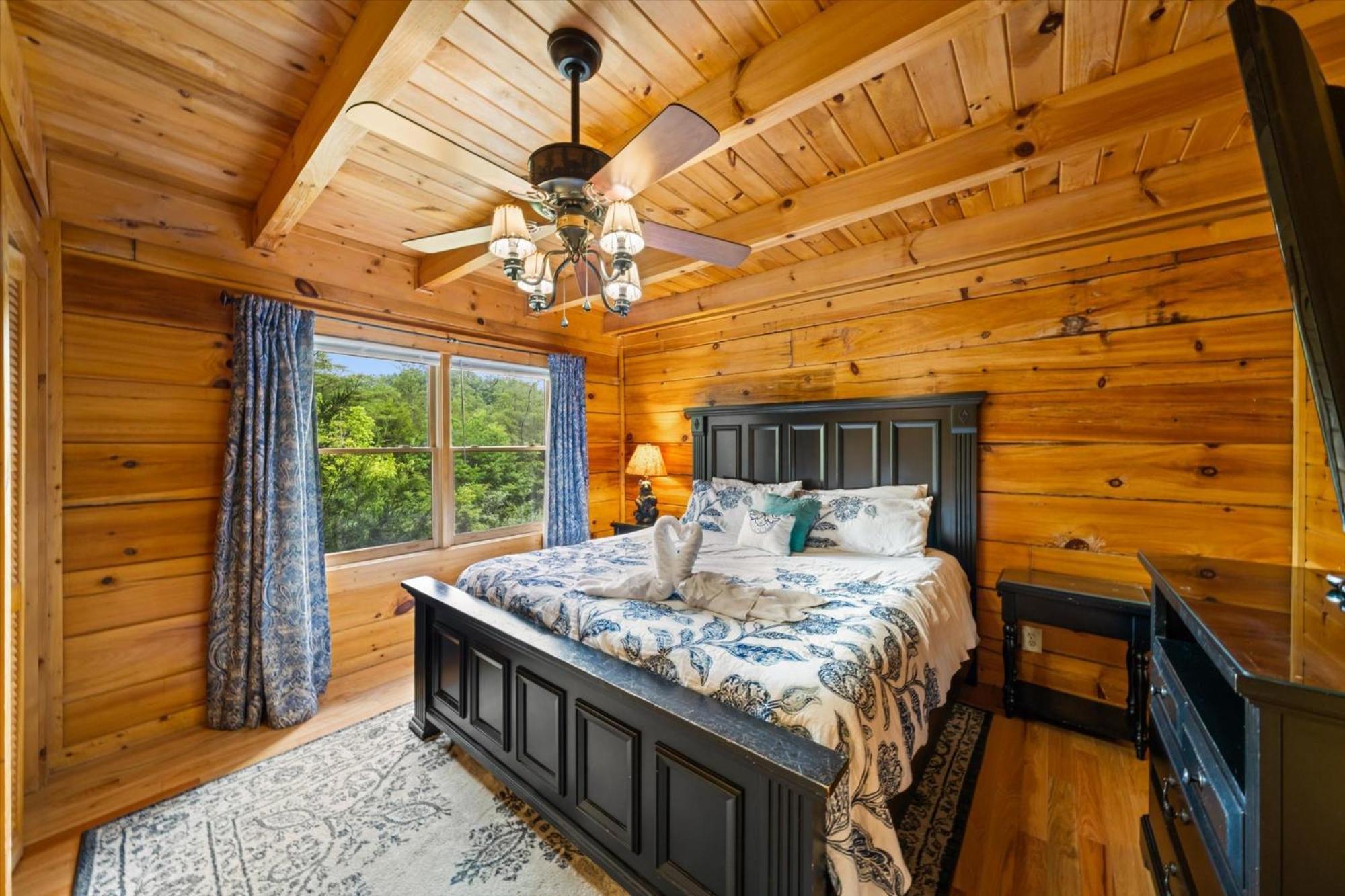 Cute And Cozy 2br Hot Tub Free Attraction Tickets Holiday home