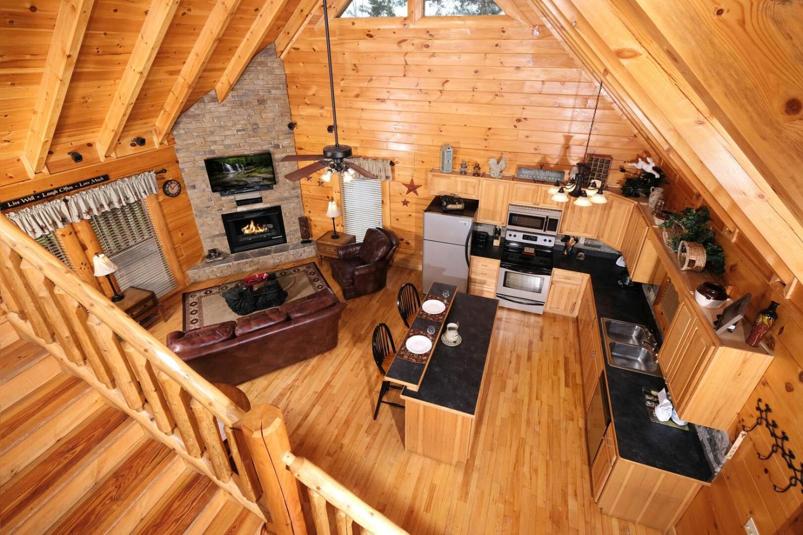 Holiday home Romantic And Spacious 1br Gameroom Hot Tub Free Attraction Tickets Pigeon Forge