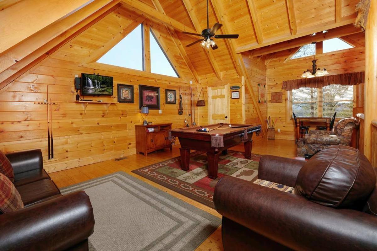 Modern 2br Hot Tub Pool Table Free Attraction Tickets Holiday home