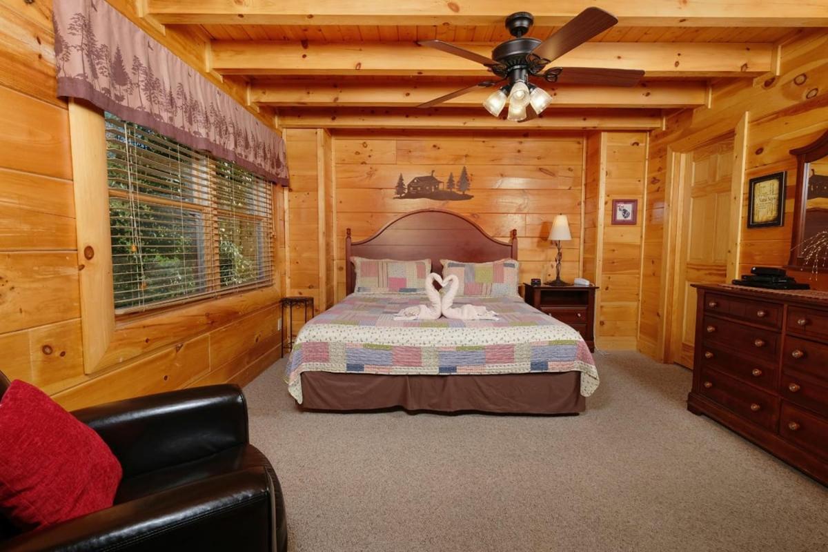 Modern 2br Hot Tub Pool Table Free Attraction Tickets Holiday home
