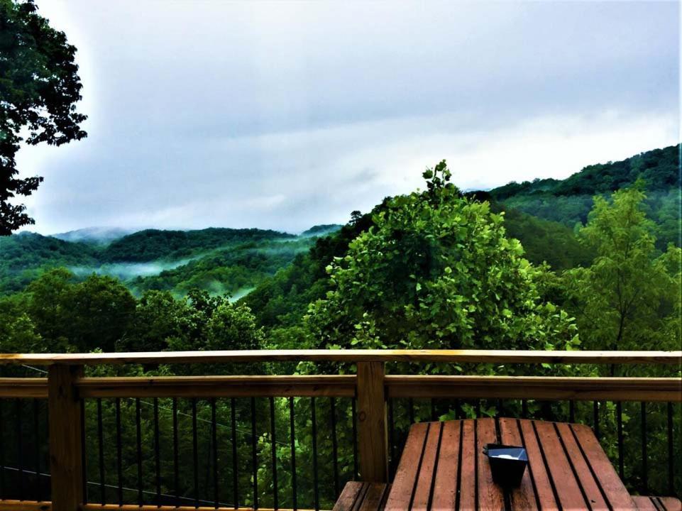 Holiday home A Mountain Haven By Colonial Pigeon Forge