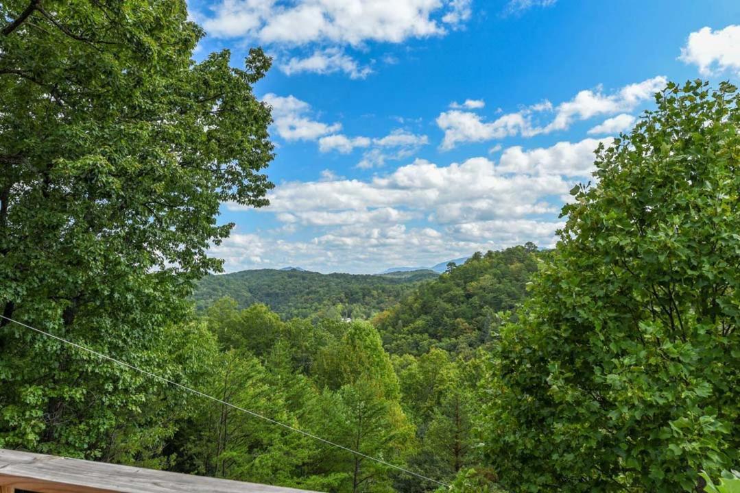 Holiday home A Mountain Haven By Colonial Pigeon Forge