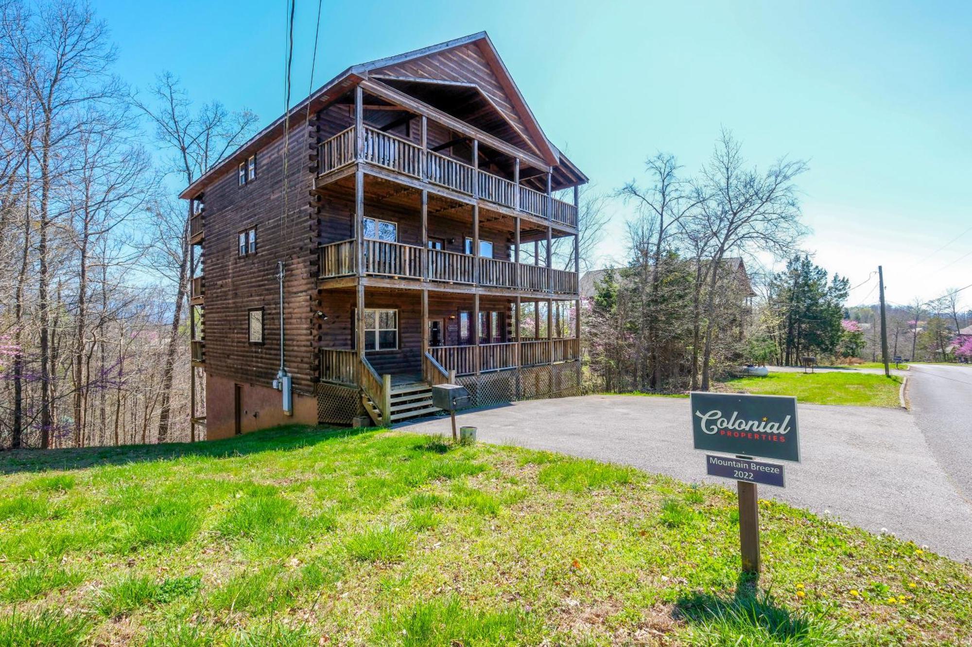 Holiday home Spacious 6br Views Gameroom Theater Hot Tub Free Attraction Tickets