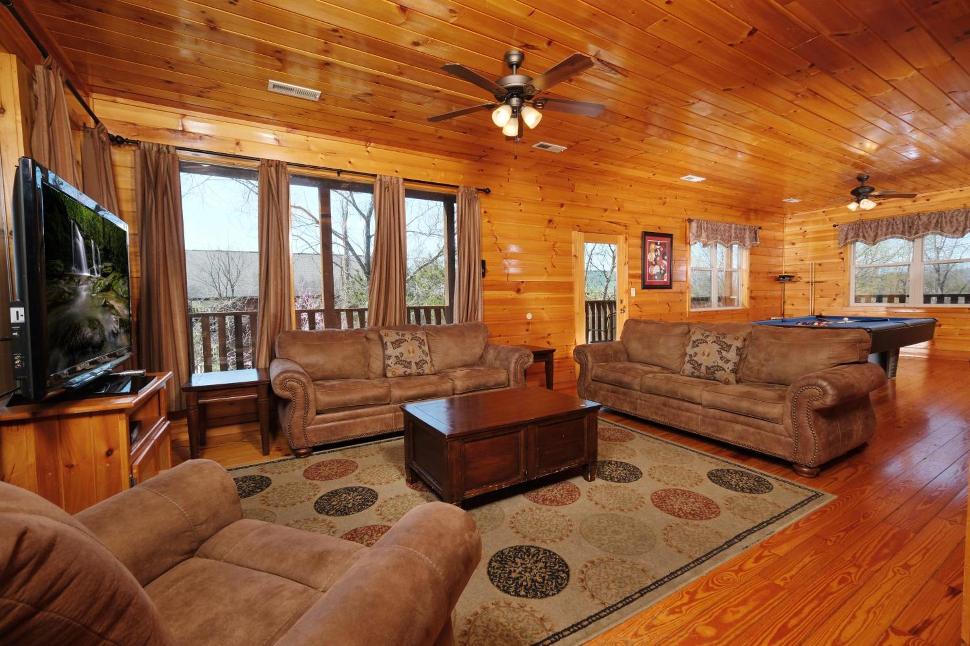 Holiday home Spacious 6br Views Gameroom Theater Hot Tub Free Attraction Tickets