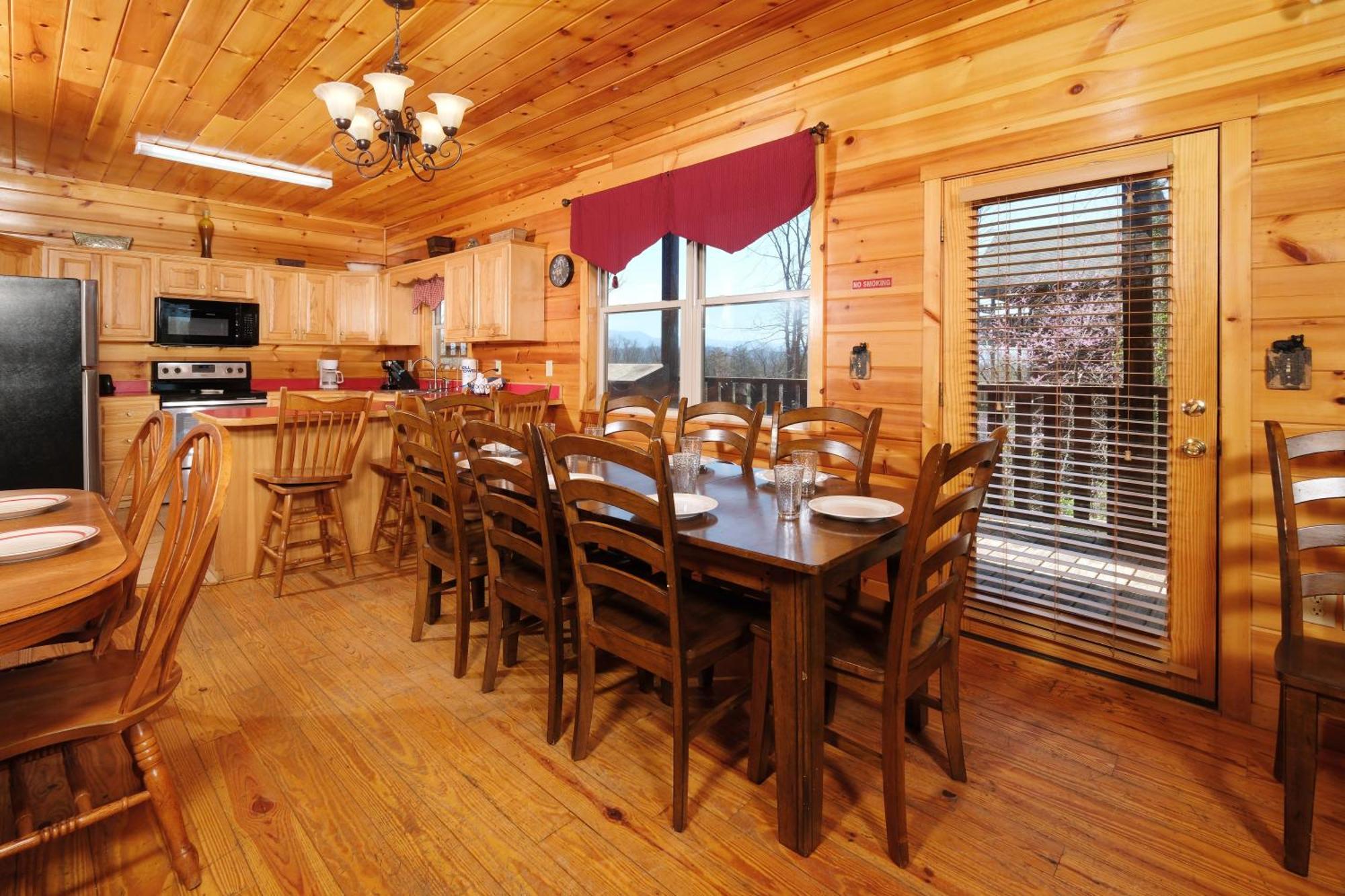 Holiday home Spacious 6br Views Gameroom Theater Hot Tub Free Attraction Tickets