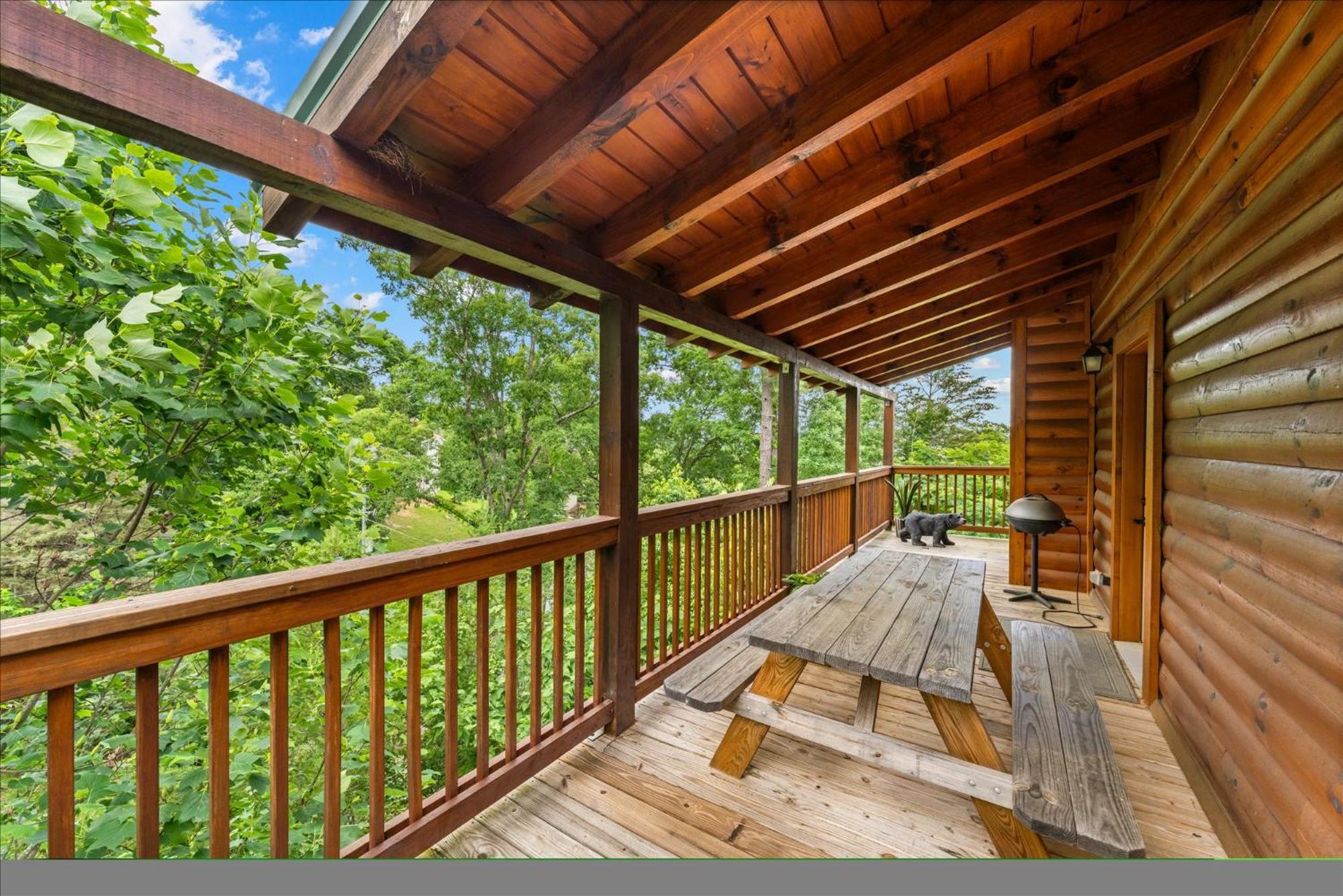 Cozy 2br Theater Gameroom Hot Tub Free Attraction Tickets *